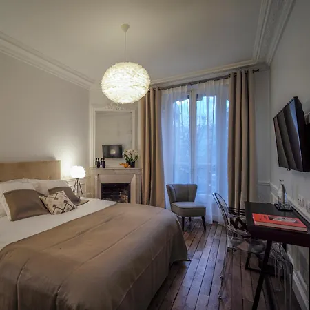 Bed & Breakfast Relais12bis By Eiffel Tower Parigi