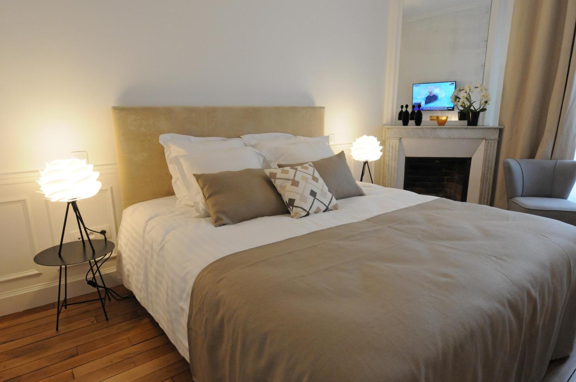 Relais12bis By Eiffel Tower 4* Parigi