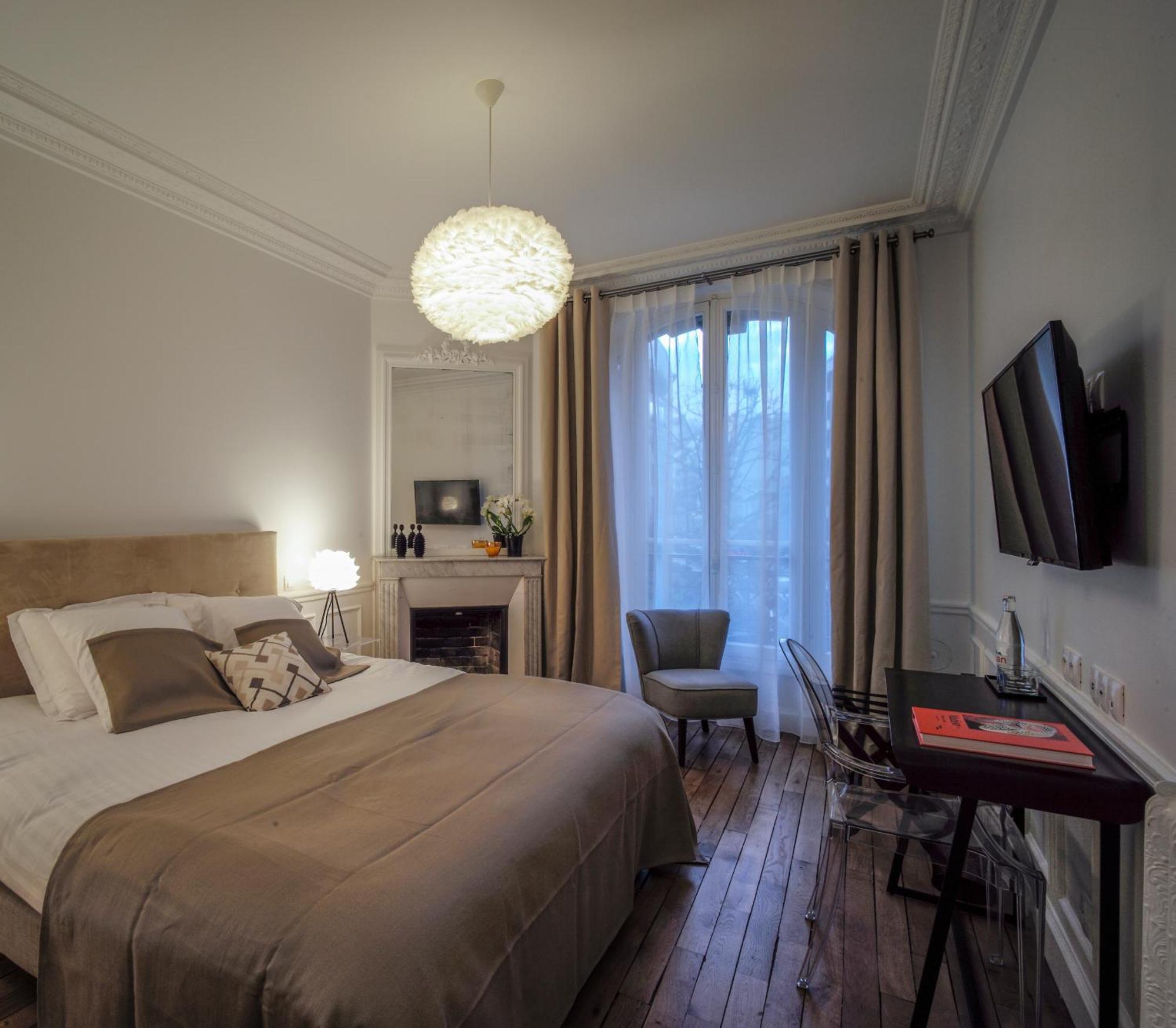 Bed & Breakfast Relais12bis By Eiffel Tower Parigi